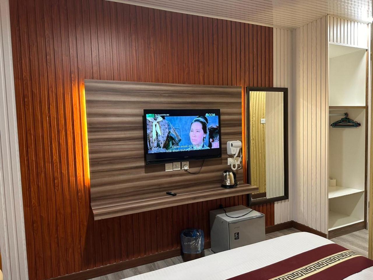 Ss Hotel סרמבאן מראה חיצוני תמונה