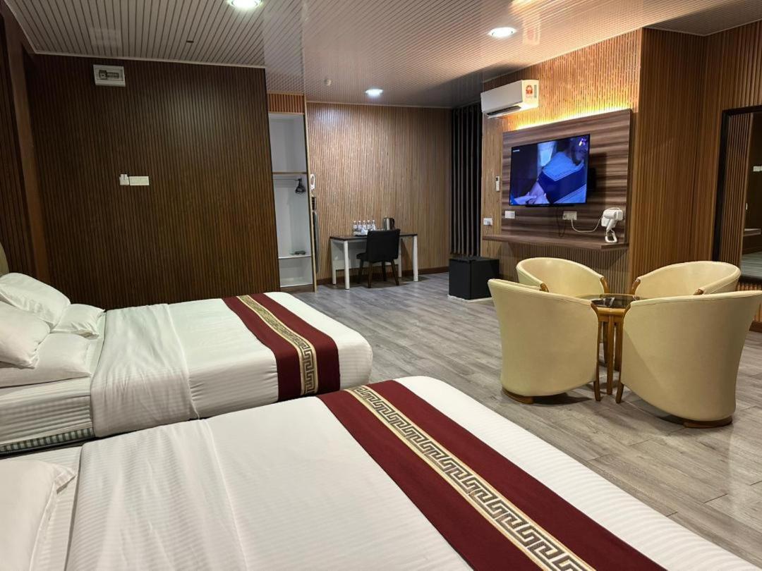 Ss Hotel סרמבאן מראה חיצוני תמונה